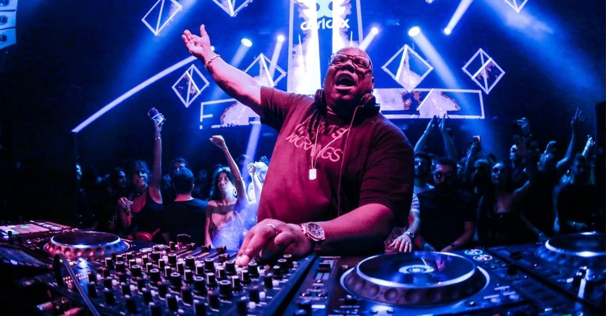 Carl Cox Playing Vinyl-Only Set 2026