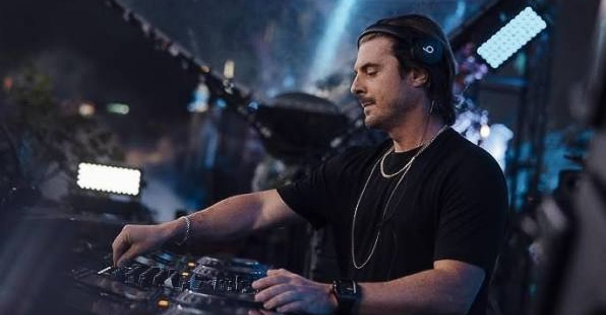 Axwell's 'Whatever Turns You On' Live in 2026