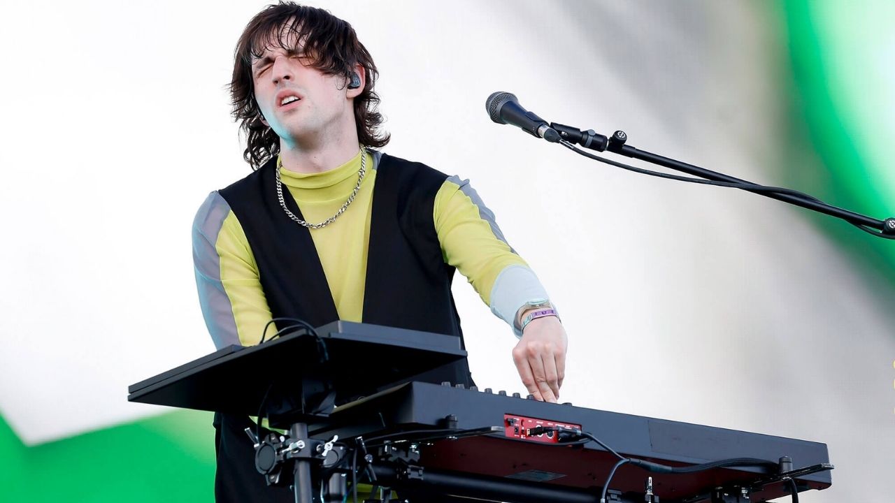 Porter Robinson Net Worth 2026: Early Years, Wife Rika Mikuriya & The 'Worlds' Fortune