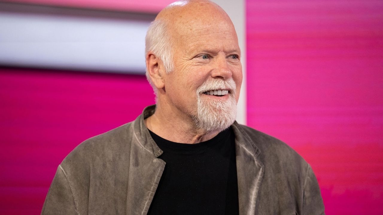 Is Rex Linn Married? Truth About His Romance with Reba